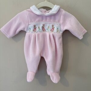 Just Too Cute Baby Girls Pink Bunny Smocked Footed Pajamas Romper 45